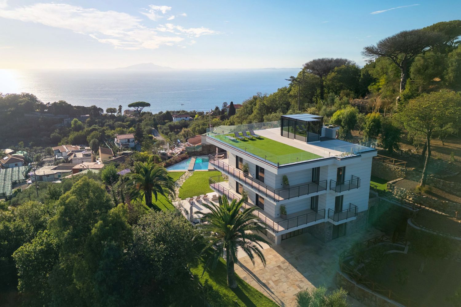 Villa Corallo Capo Sorrento: 8-Bedroom Villa with Heated Pool, Sea Views and Spa on the A