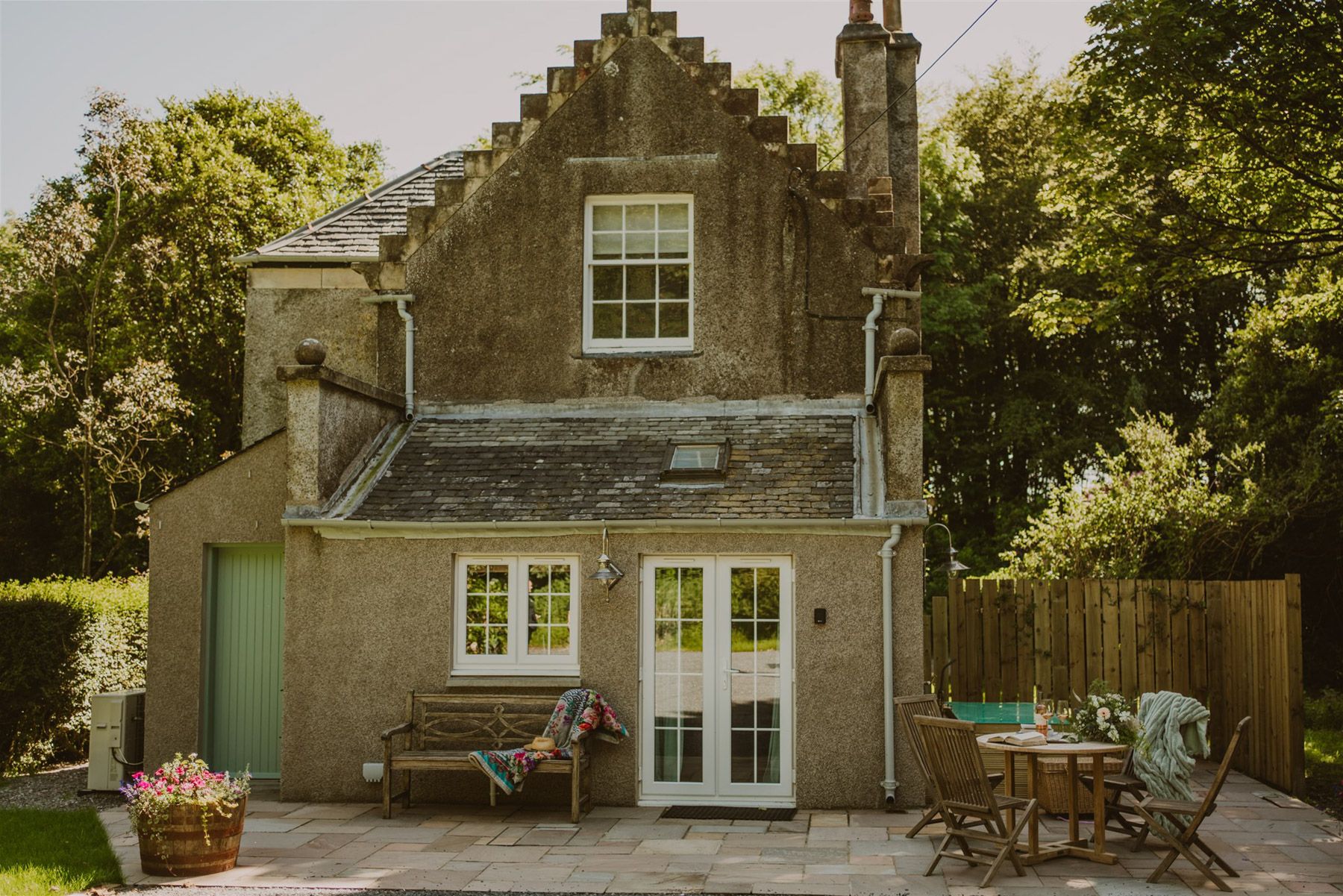 Villa Crescendo Agnew Stranraer: 2-Bedroom Heritage Cottage with Spa on a Scottish Estate in