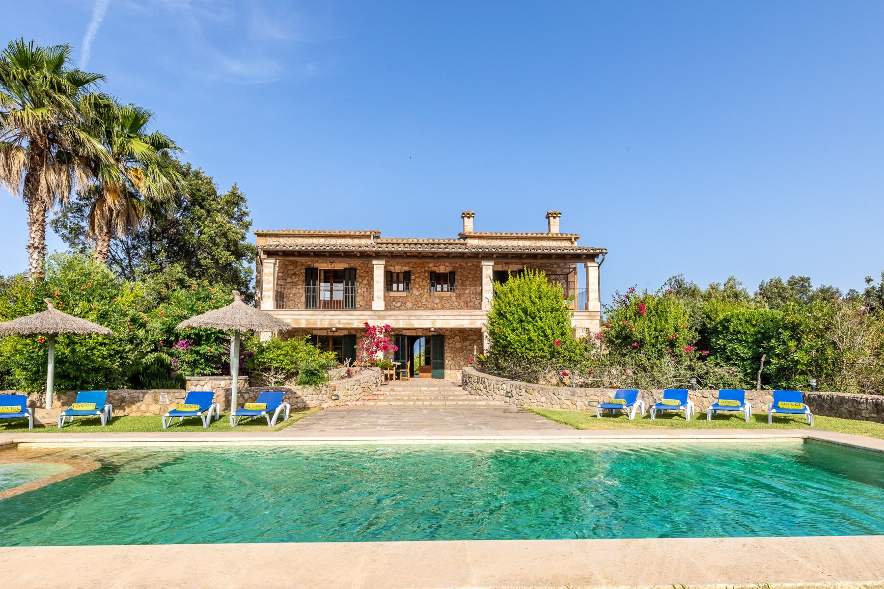 Villa Daurada Alcanada Alcudia: 4-Bedroom Mountain View Villa with Spa in Alcudia, Mallorca