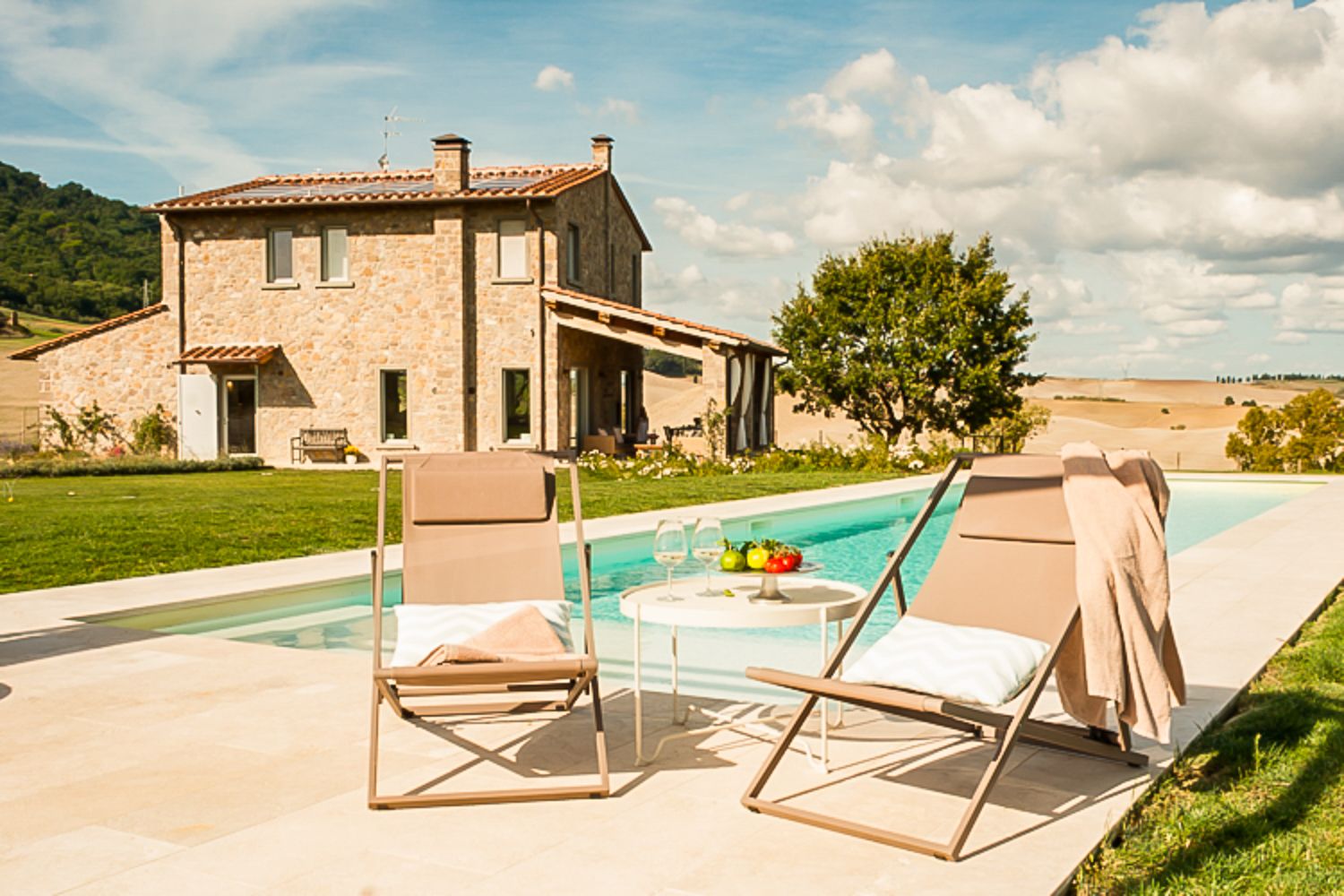 Villa Dorata Querceto Montecatini: 4-Bedroom Tuscan Countryside Villa with Pool and Panoramic V