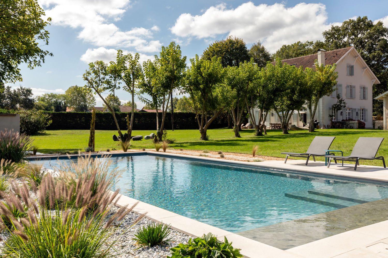 Villa Dorée Saubrigues Josse: 5-Bedroom Villa with Spa, Tennis Court & Countryside Charm n