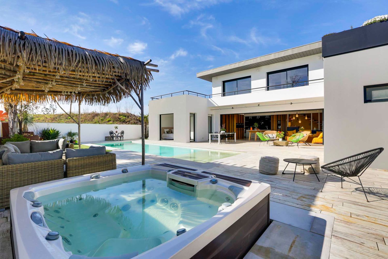 Villa Écume Marbella Biarritz: 4-Bedroom Seaview Villa with Heated Pool and Spa in Biarritz