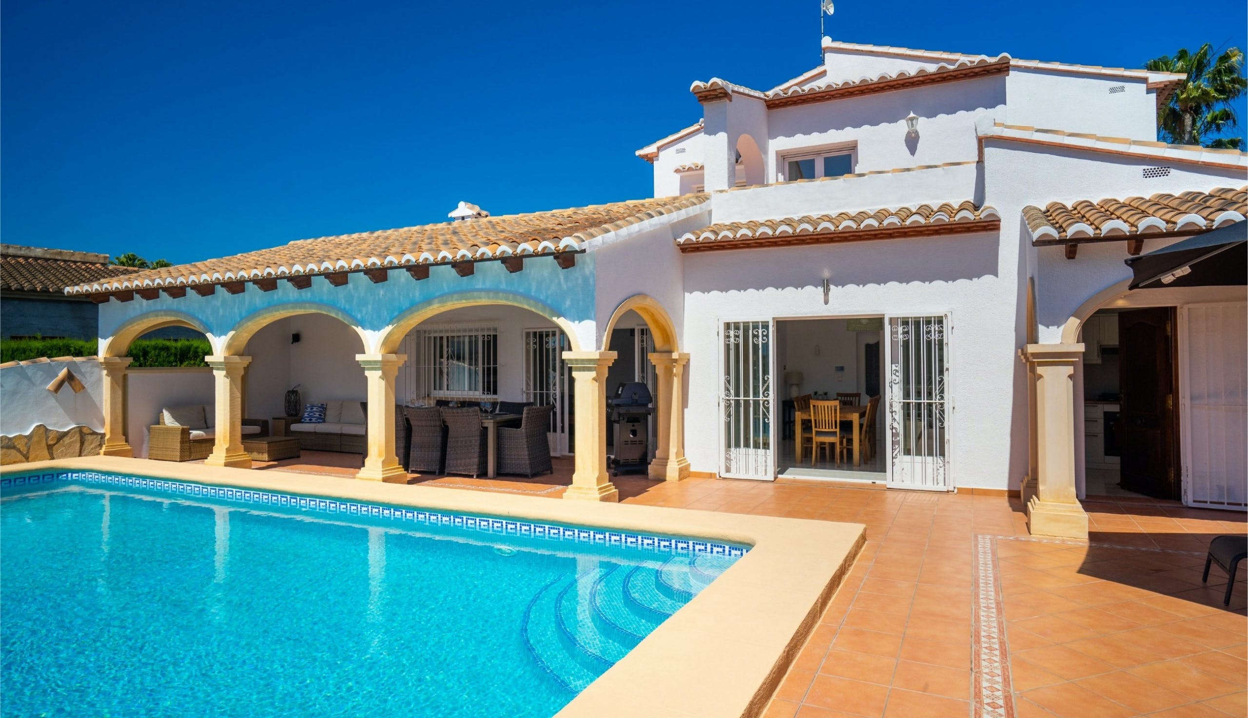 Villa Esmeralda Llenya Moraira: Luxury 4-Bedroom Villa with Private Pool and Sea Views, Moraira
