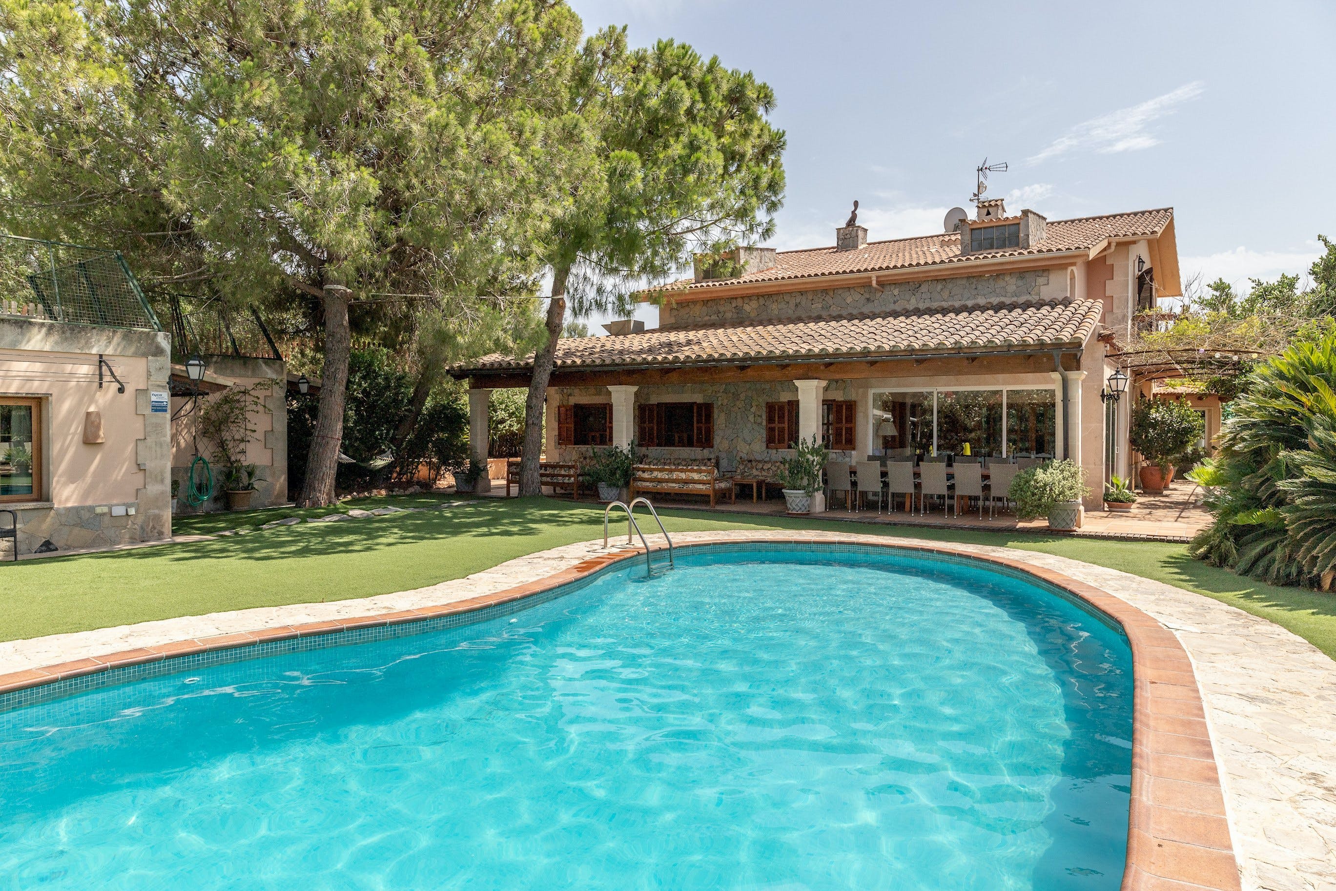 Villa Esmeralda Mirador Muro: Luxury 8-Bedroom Villa with Pool and Sea Views, Mallorca Raiguer