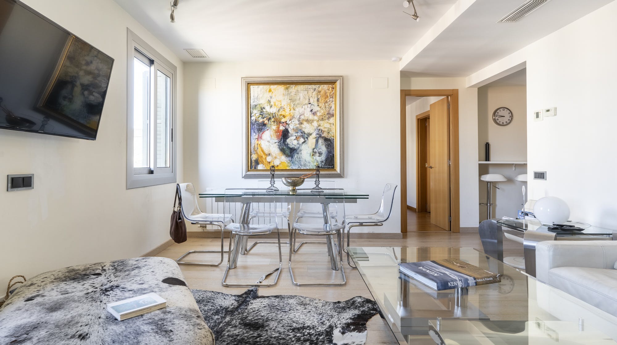 Villa Esmeralda Mirador València: Luxury 3-Bedroom Apartment with Hot Tub and Sea Views, Eixample Barcelona