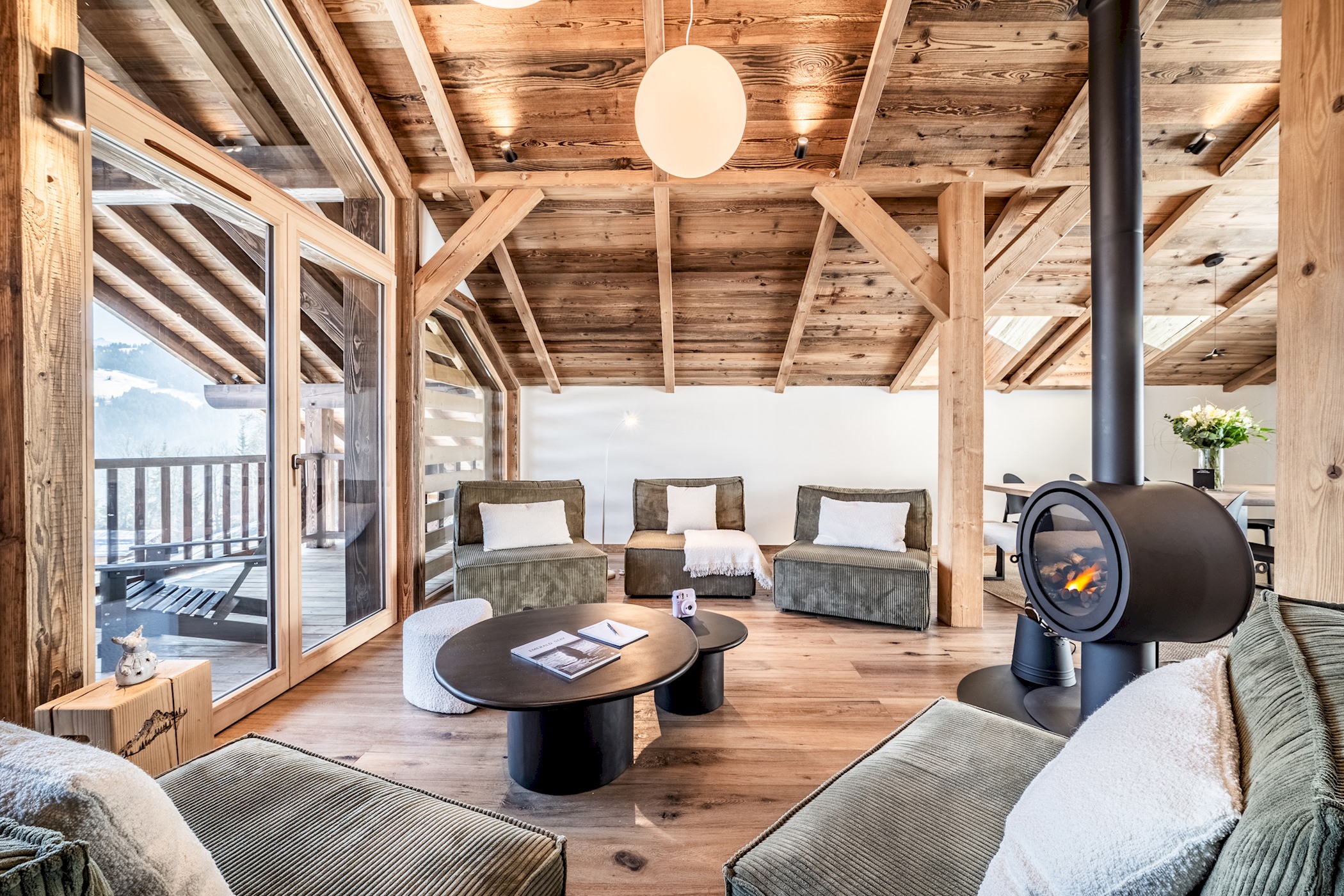 Villa Föhn Arolla Saint-Gervais: Luxury 4-Bedroom Ski Chalet with Sauna and Spa, Saint-Gervais