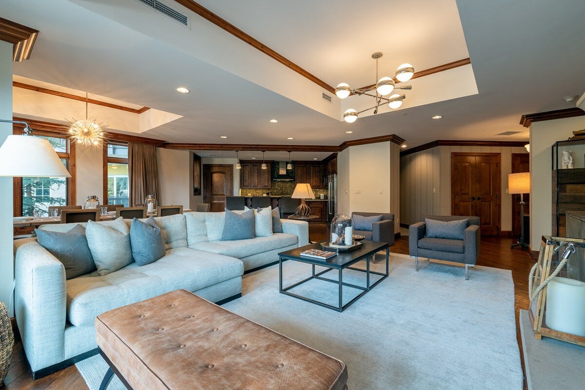 Villa Föhn Minturn Vail: Luxury 4-Bedroom Apartment with Spa and Hot Tub, Vail