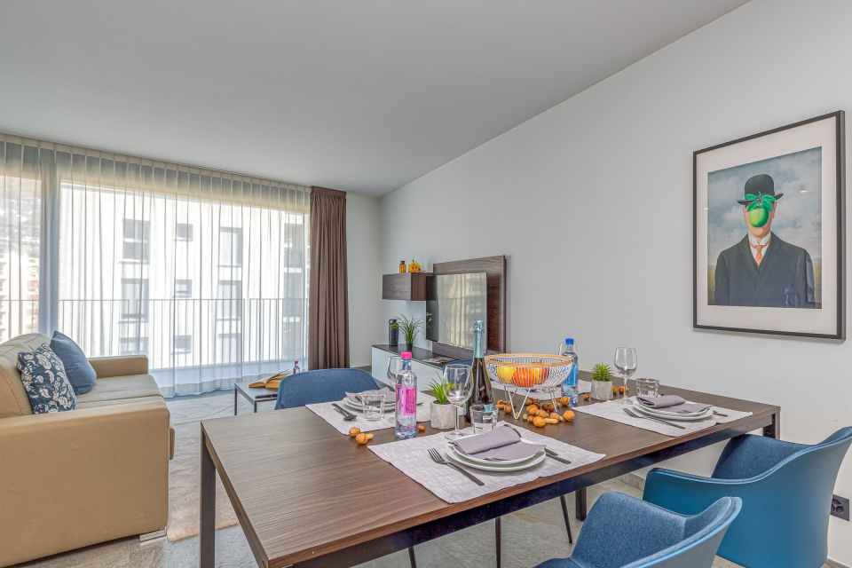 Villa Föhn Morcote Ticino: Modern 1-Bedroom Apartment with Mountain Views and Spa, Ticino Switzerland