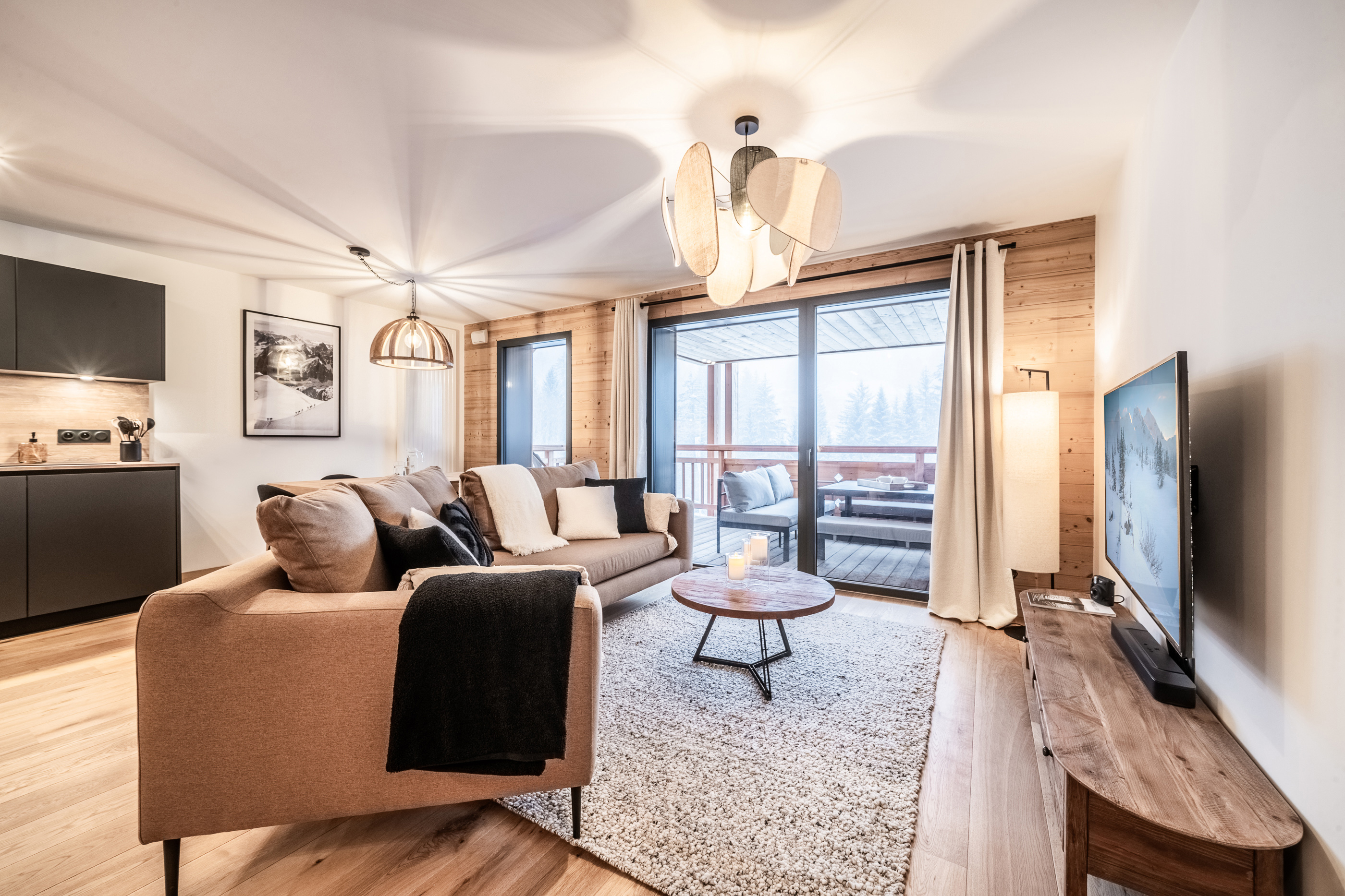 Villa Föhn Perrières Les Gets: Luxury 3-Bedroom Apartment with Ski Access and Private Parking, Les Gets