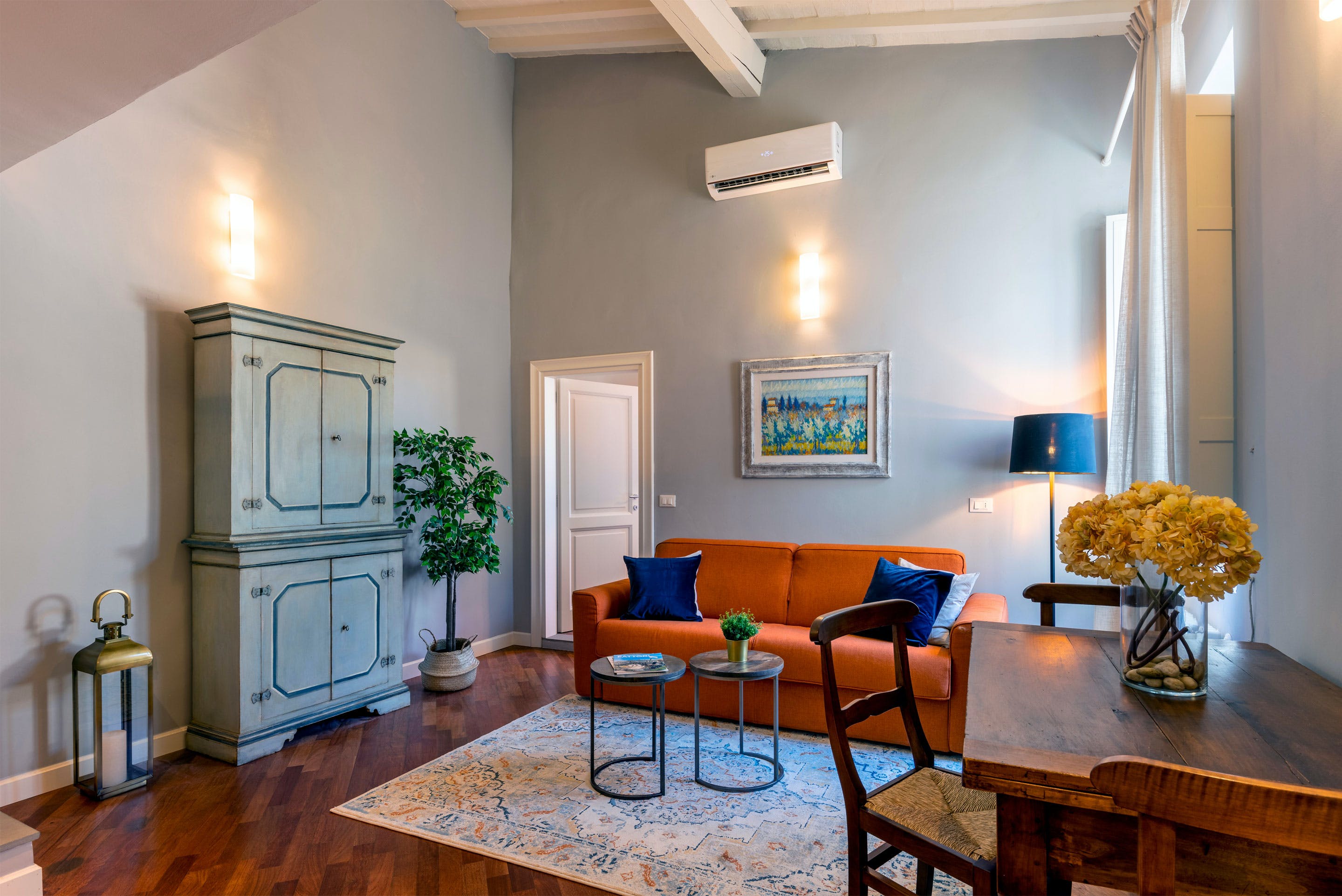 Villa Garbino Poggio Pitti: Luxury 2-Bedroom Apartment with Spa and Private Parking, Pitti Florence
