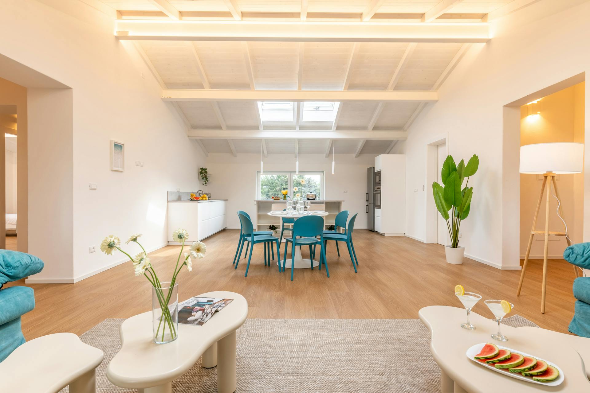 Villa Garbino Quercianella Livorno: Luxury 3-Bedroom Apartment with Spa and Parking, Livorno Tuscany