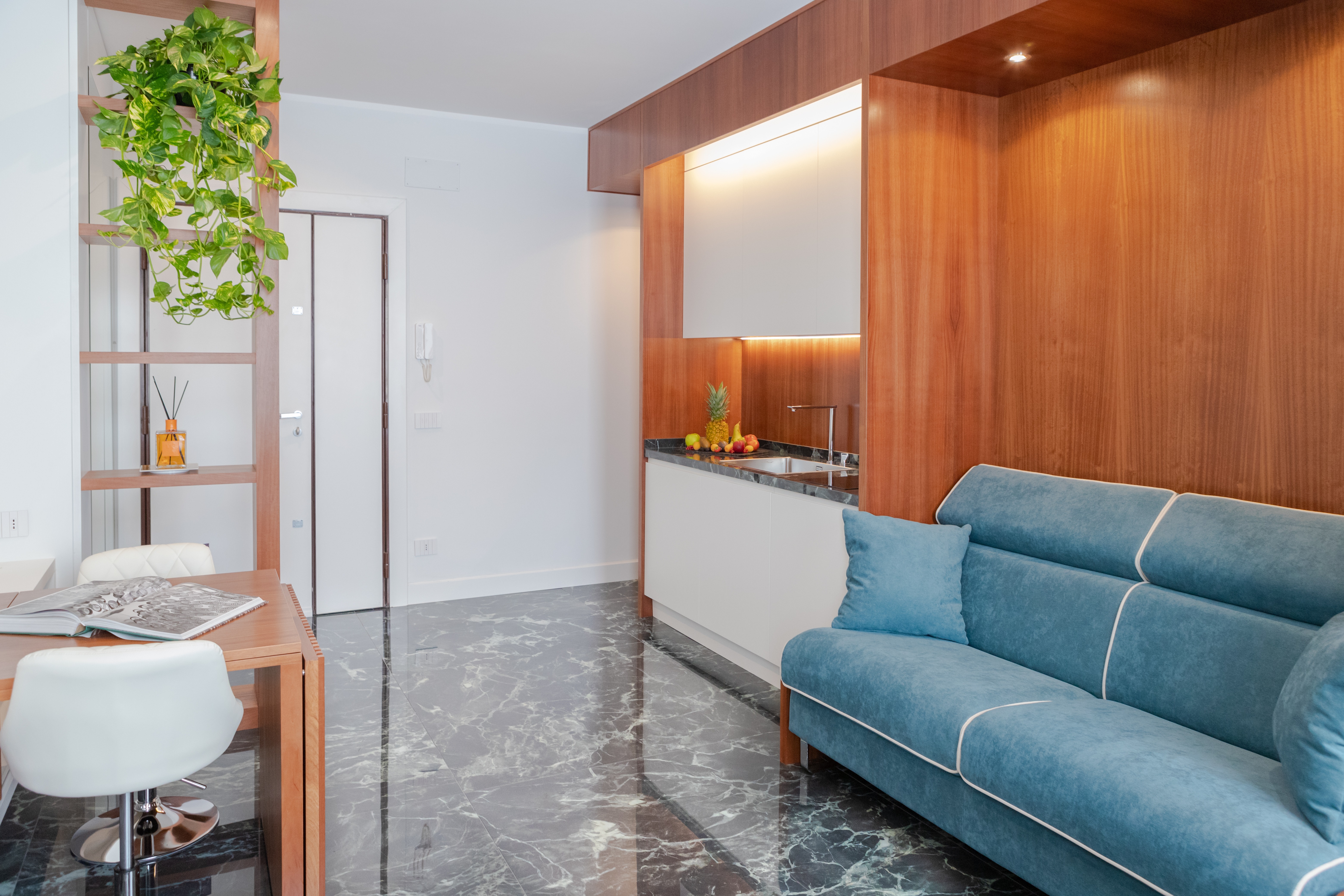 Villa Garbino Quirinale Roma: Luxury 1-Bedroom Apartment with Spa and Air-Con in Trevi, Rome