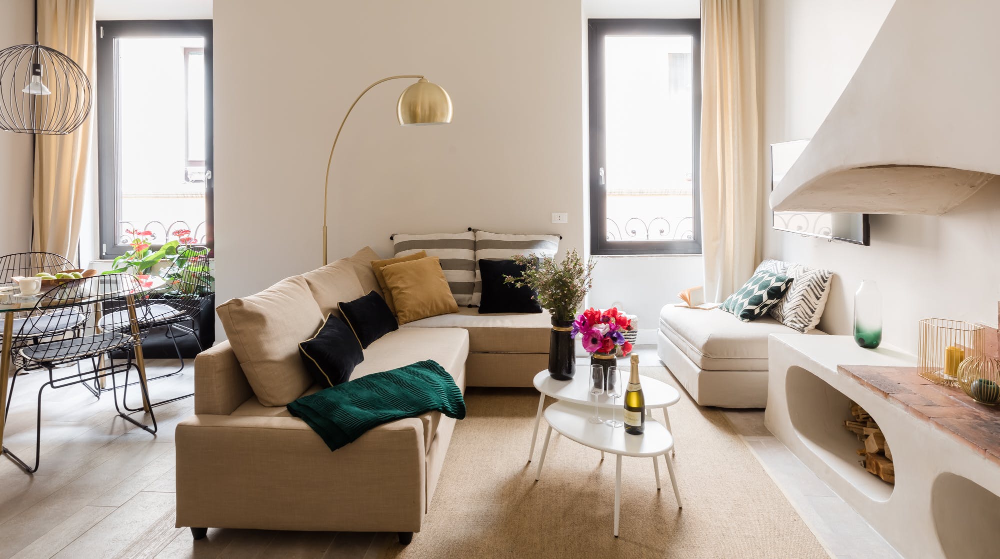 Villa Garbino Ripetta Roma: Luxury 1-Bedroom Apartment with Fireplace and Air-Con, Navona Rome
