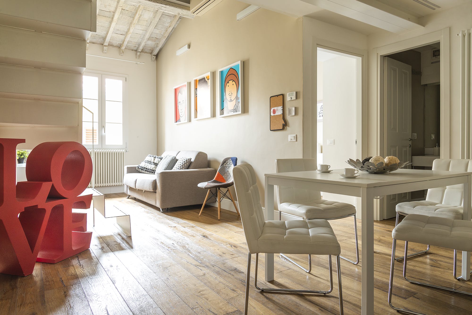 Villa Garbino San Felice Firenze: Luxury 2-Bedroom Apartment with Spa and Air-Con, Duomo Florence