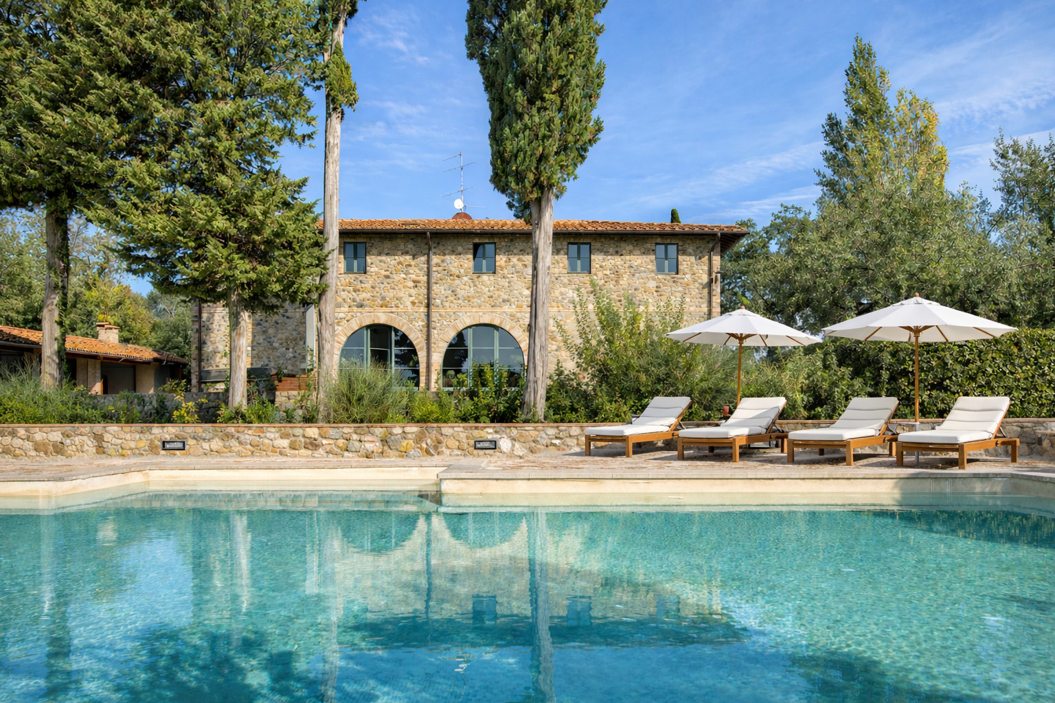 Villa Garbino Vignavecchia Chianti: Luxury 8-Bedroom Villa with Private Pool and Spa, Chianti Tuscany