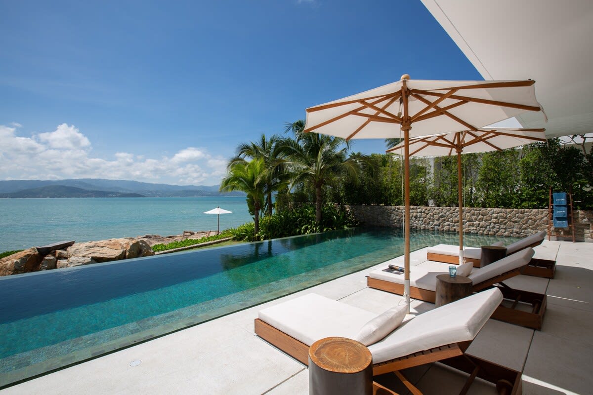 Villa Harmattan Ban Hua Thanon: Luxury 3-Bedroom Villa with Infinity Pool and Sea Views, Surat Thani