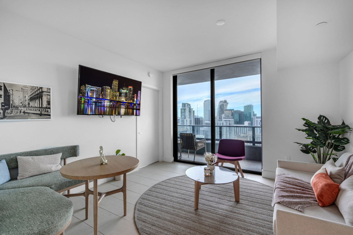 Villa Harmattan Biscayne Miami: Luxury 1-Bedroom Apartment with Pool and Seaview, Miami-Dade County