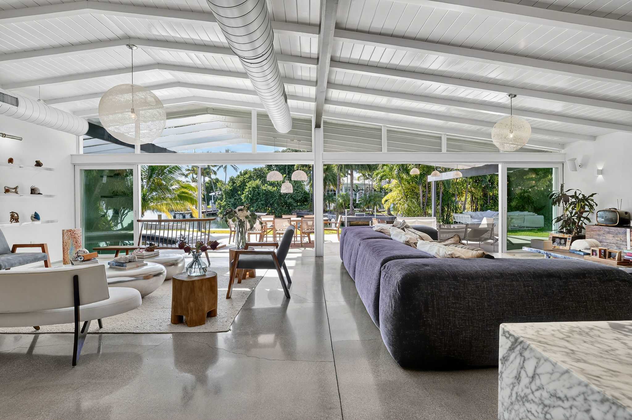 Villa Harmattan Crandon Miami 1456256: Luxury 5-Bedroom Villa with Private Pool and Sea Views, Miami