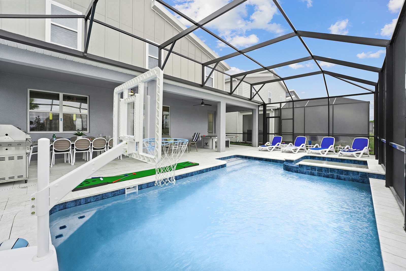Villa Harmattan Cypress Winterset: Luxury 9-Bedroom Villa with Pool and Sports Courts, Orange County Florida