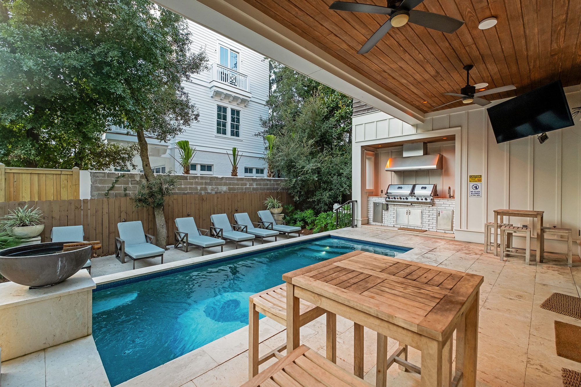Villa Harmattan Hogtown Seagrove: Luxury 7-Bedroom Villa with Private Pool and Sea Views, Walton County Florida