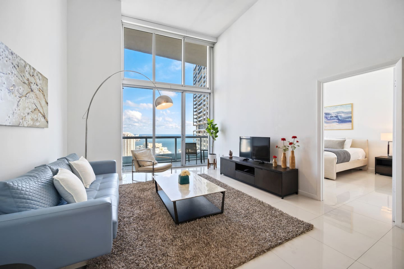 Villa Astre Mary Brickell Downtown Miami: Luxury 1-Bedroom Apartment with Spa and Seaview, Downtown Miami