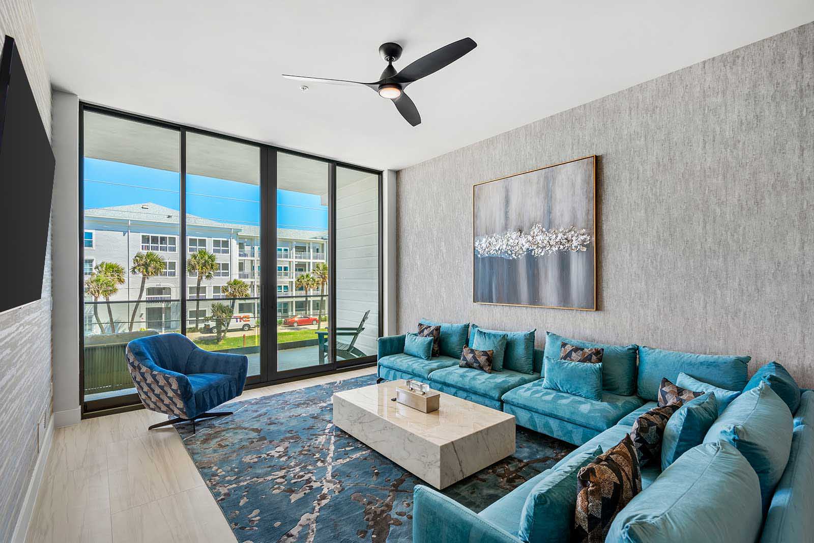 Villa Harmattan Paradise Sebastian: Luxury 3-Bedroom Villa with Beachfront Pool and Hot Tub, Brevard County