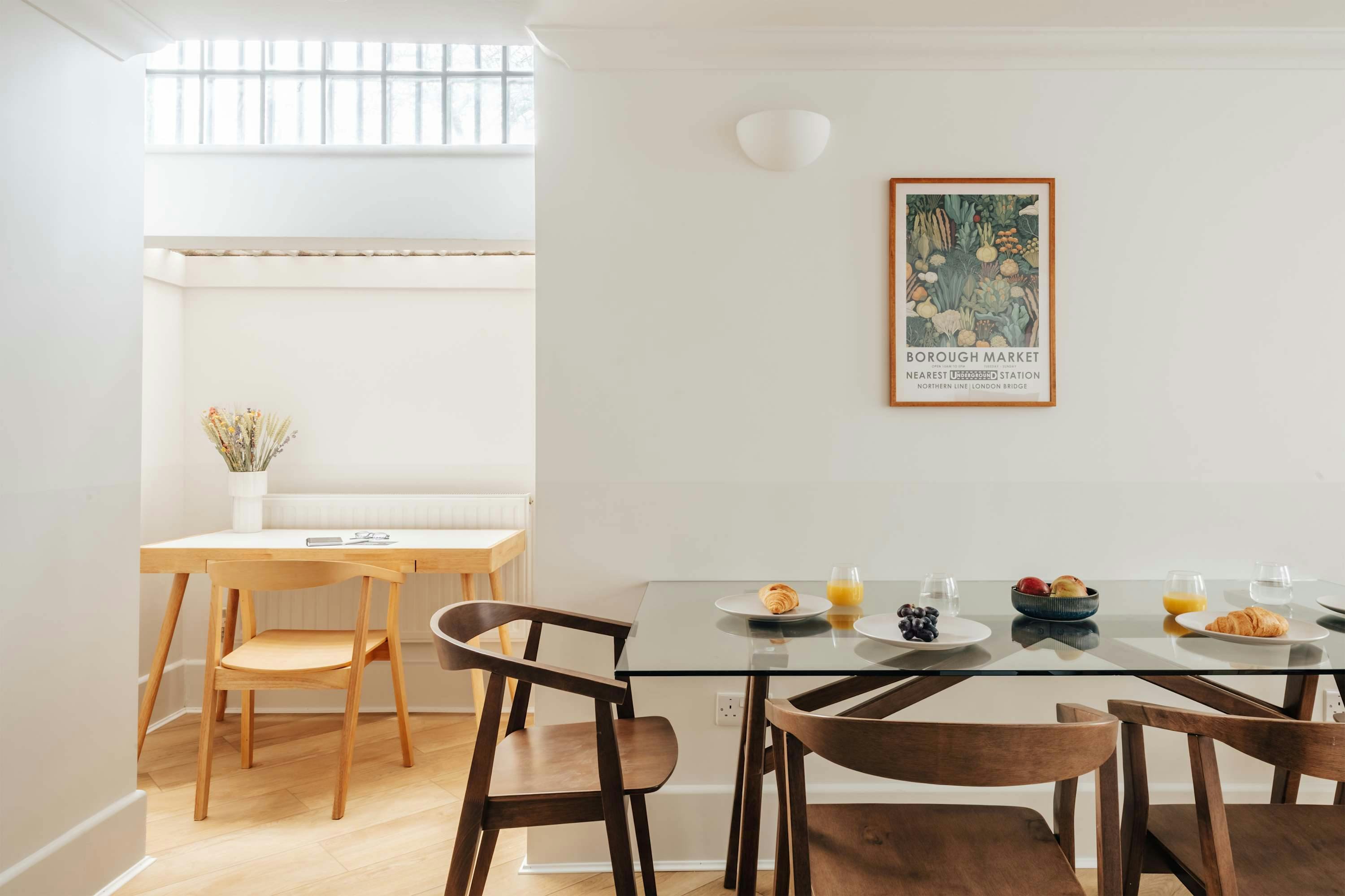 Villa Helm Belgravia London: Luxury 2-Bedroom Apartment with Private Parking in Victoria, London