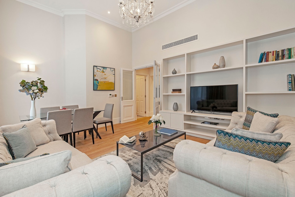 Villa Helm Cadogan Belgravia: Luxury 1-Bedroom Apartment with Air Conditioning and Private Parking, Belgravia London