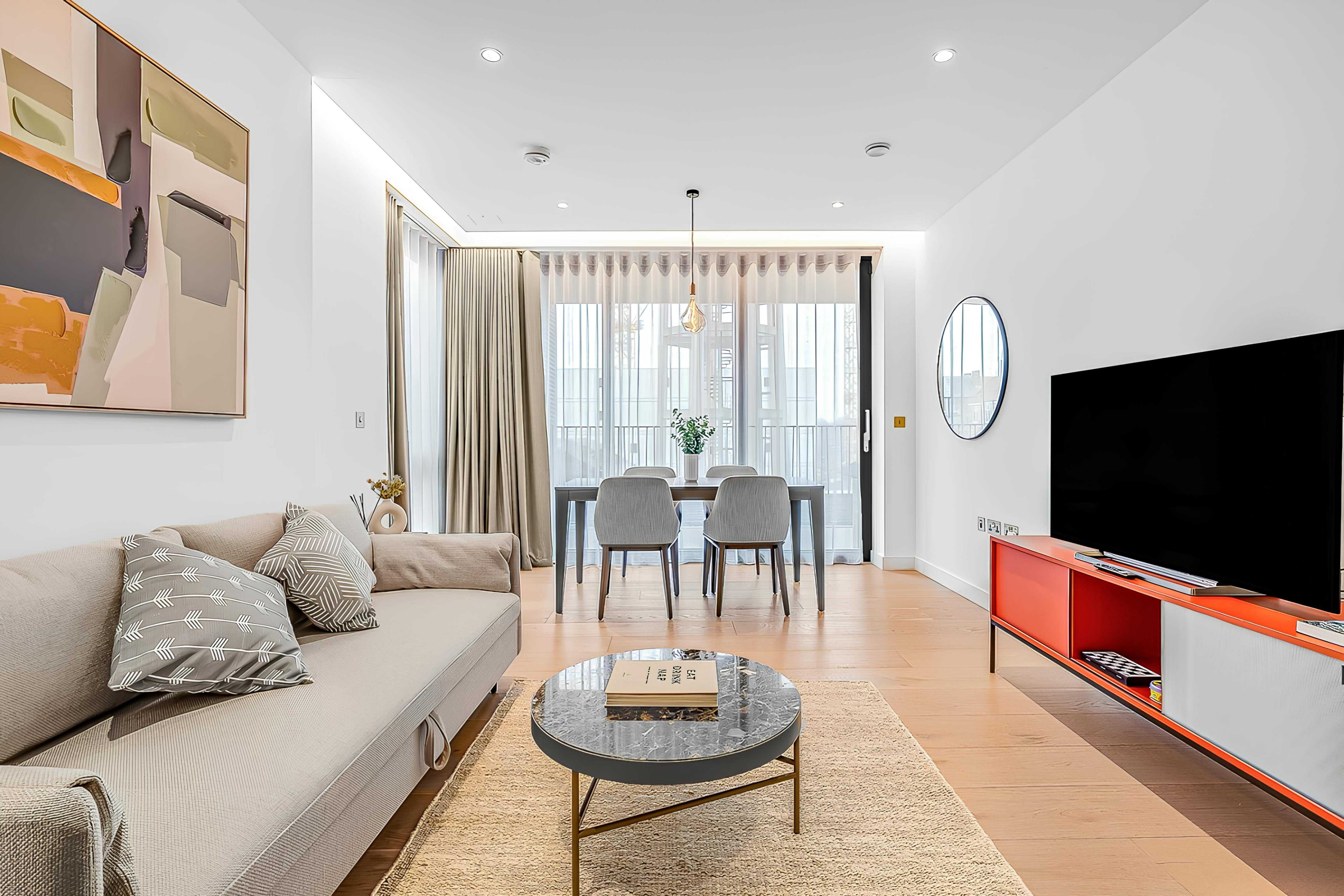 Villa Helm Caxton Kings Cross: Contemporary 1-Bedroom Apartment with Gym and Rooftop Terrace, Kings Cross London