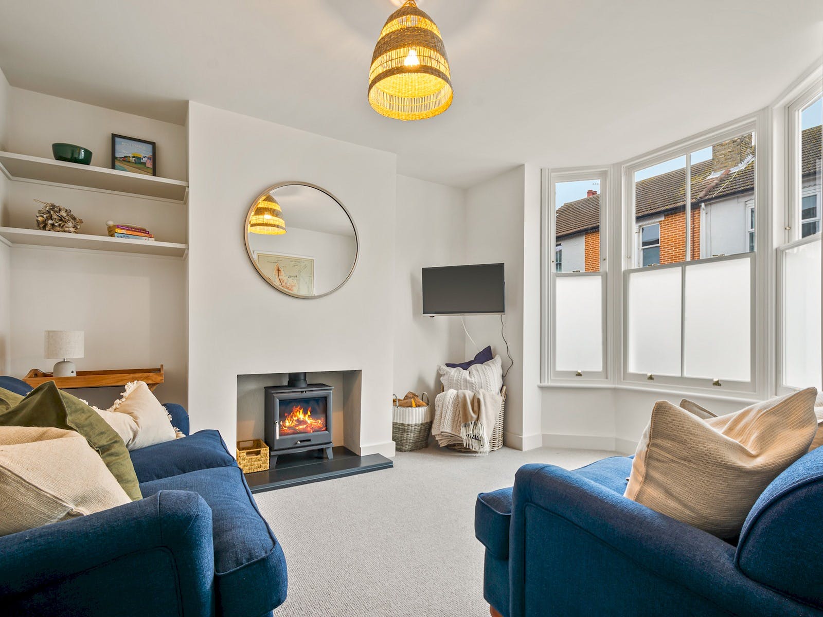Villa Helm Chestnut Tankerton: Luxury 3-Bedroom Apartment with Seaview and Spa, Whitstable Kent