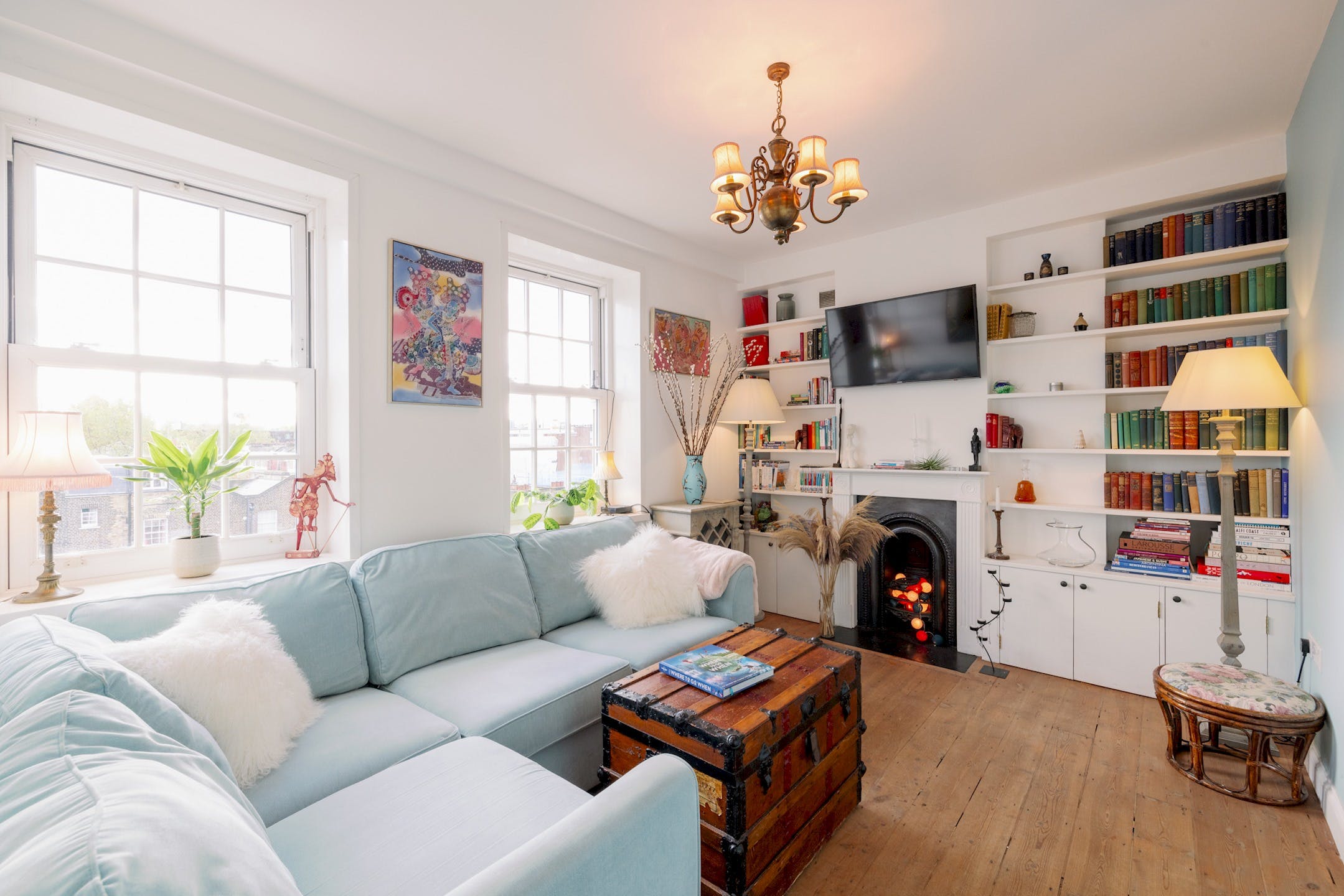 Villa Helm Exmouth Clerkenwell: Luxury 1-Bedroom Apartment with Fireplace in Clerkenwell, London