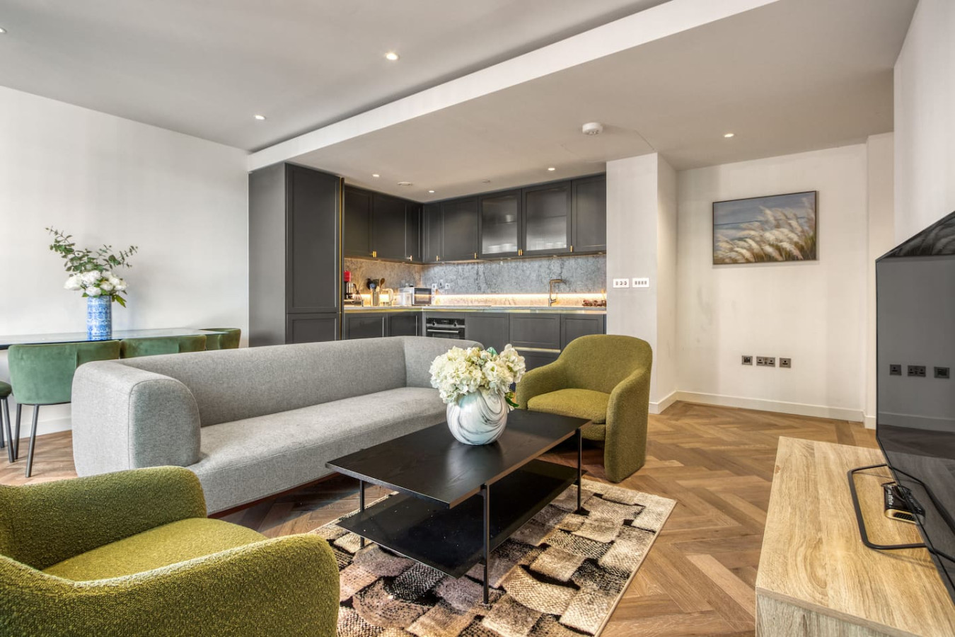 Villa Helm Hawley Paddington: Luxury 2-Bedroom Apartment with Spa and Balcony, Paddington London