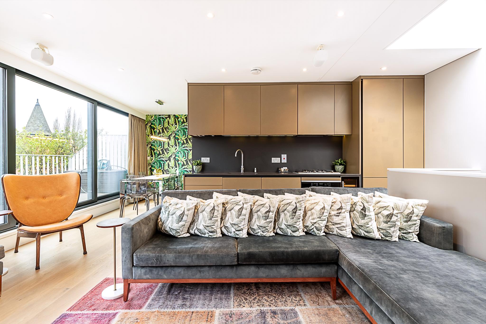 Villa Helm Hawthorn Fulham: Luxury 3-Bedroom Apartment with Spa Sauna, Fulham London