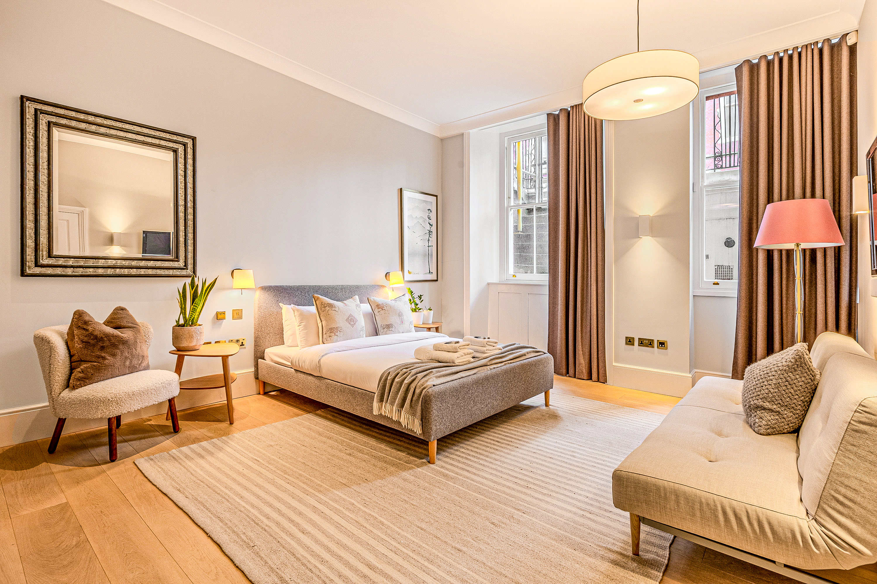 Villa Helm Hawthorn Knightsbridge: Charming 1-Bedroom Apartment with Family-Friendly Features, Knightsbridge London