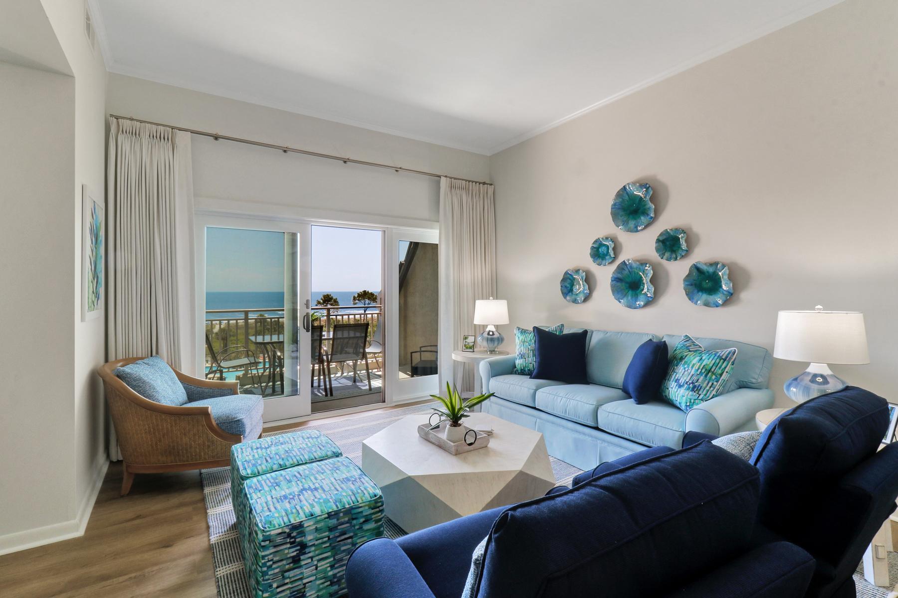 Villa Helm Pringle Creek Hilton Head: Luxury 2-Bedroom Golf Villa with Hot Tub and Seaviews, Hilton Head