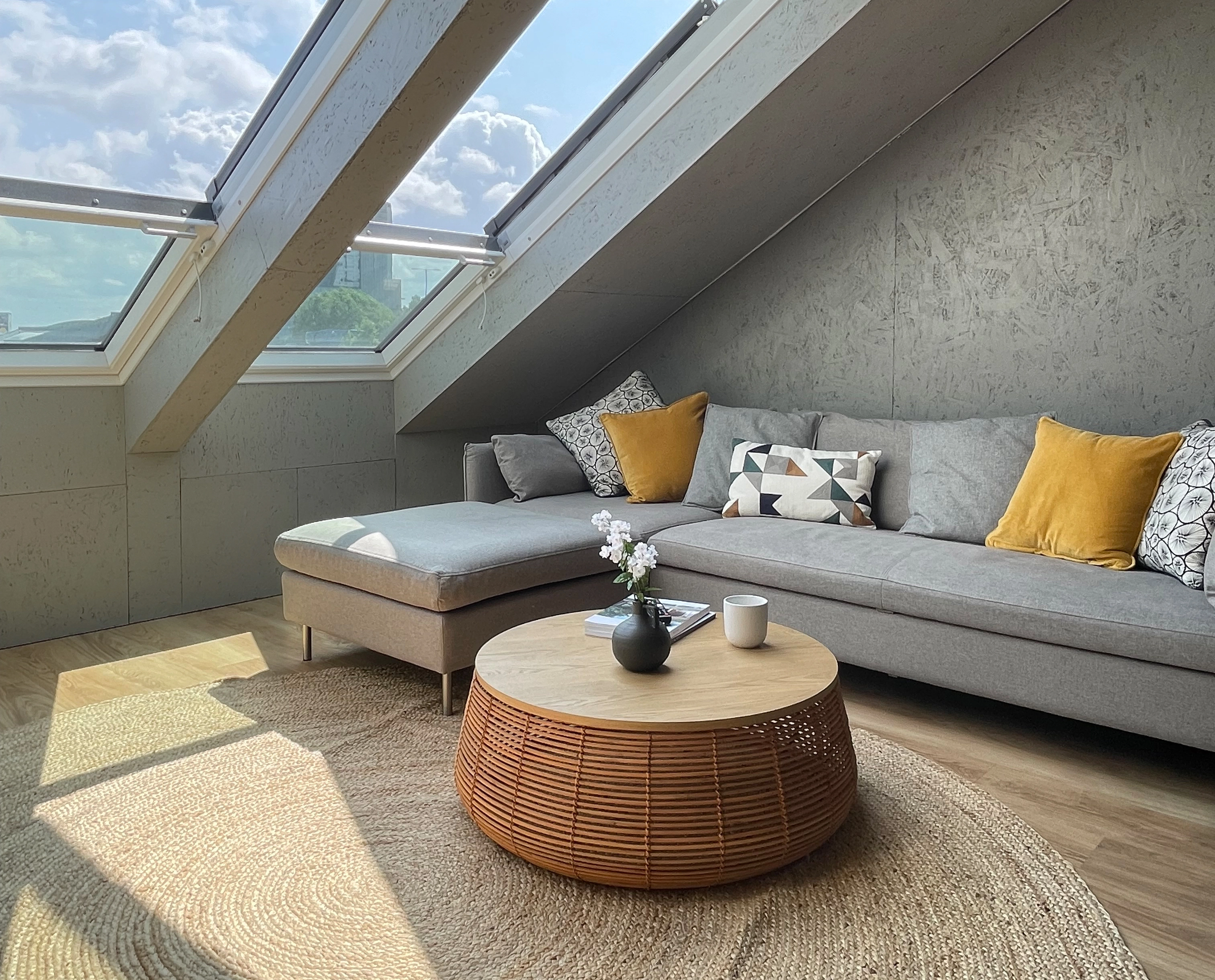 Villa Helm Richmond Kew: Luxury 2-Bedroom Apartment with Spa and Air-Con, Kew London