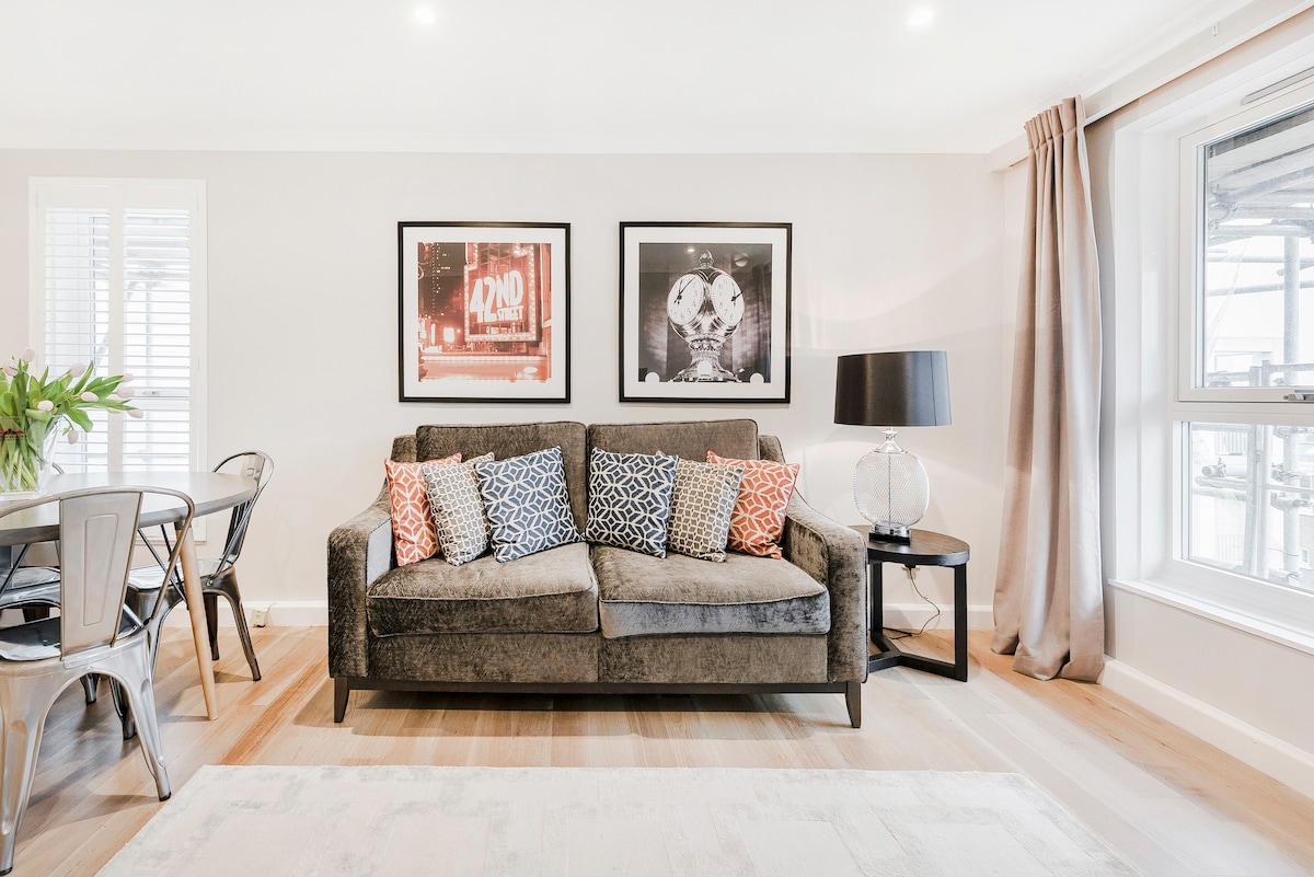 Villa Helm Rowan Chelsea 1322191: Luxury 2-Bedroom Apartment with Spa and Family Features, Chelsea Harbour London