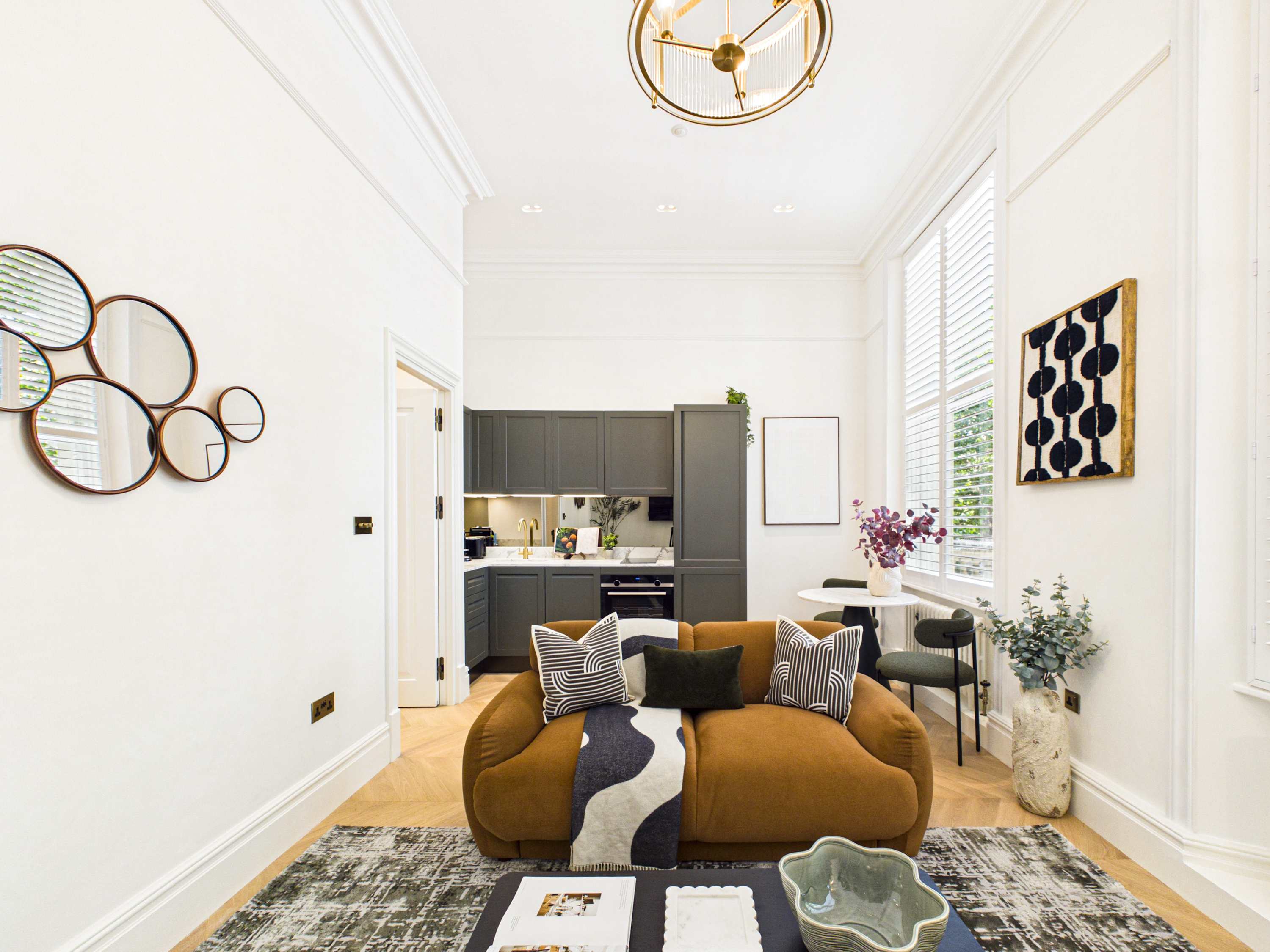 Villa Helm Rowan Holland Park: Luxury 1-Bedroom Apartment with Spa and Parking, Holland Park London