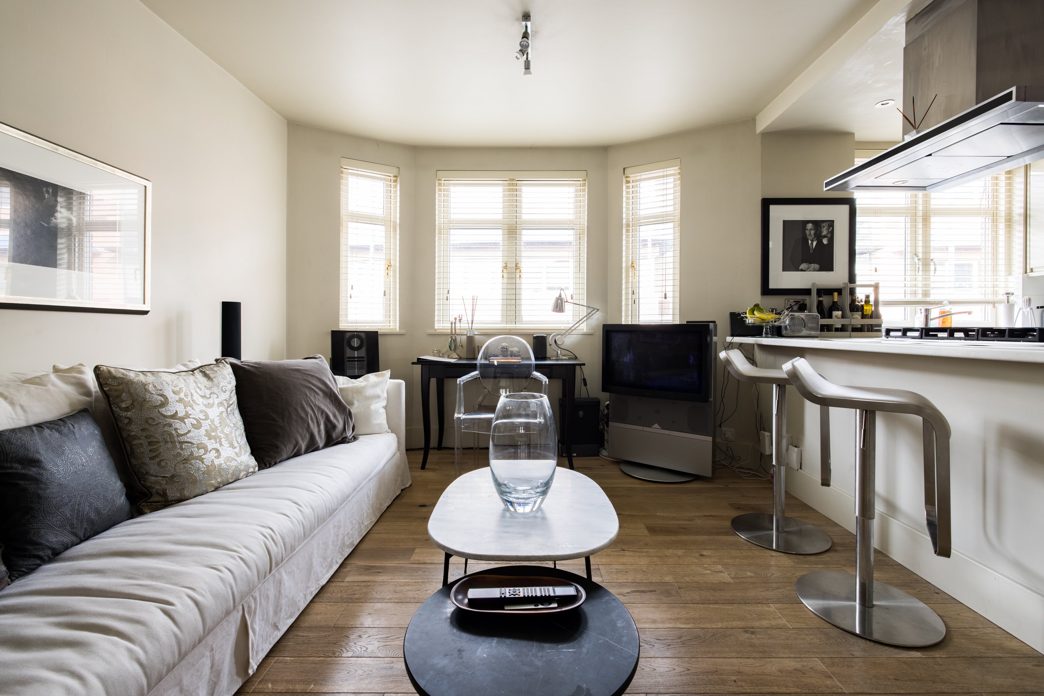 Villa Helm Rowan Vauxhall: Luxury 1-Bedroom Apartment with Air Conditioning in Vauxhall, London
