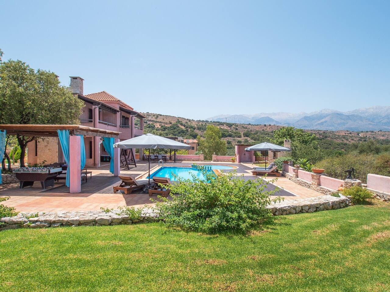 Villa Kokkinos Lofos Armeni: Luxury 2-Bedroom Villa with Private Pool and Sea Views, Kokkino Chorio