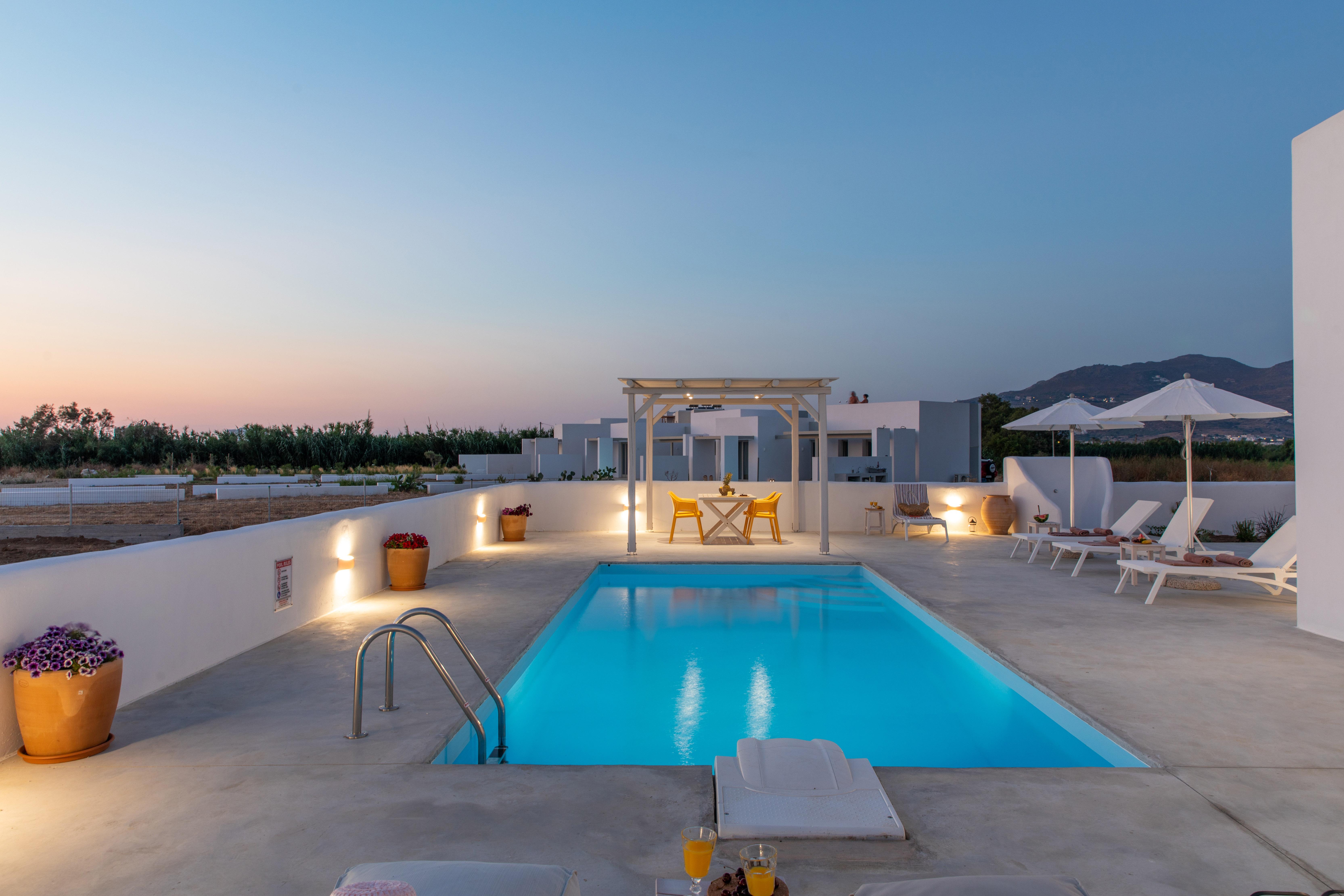 Villa Kyanos Agia Anna Naxos: Luxury 2-Bedroom Villa with Private Pool and Sea Views, Naxos