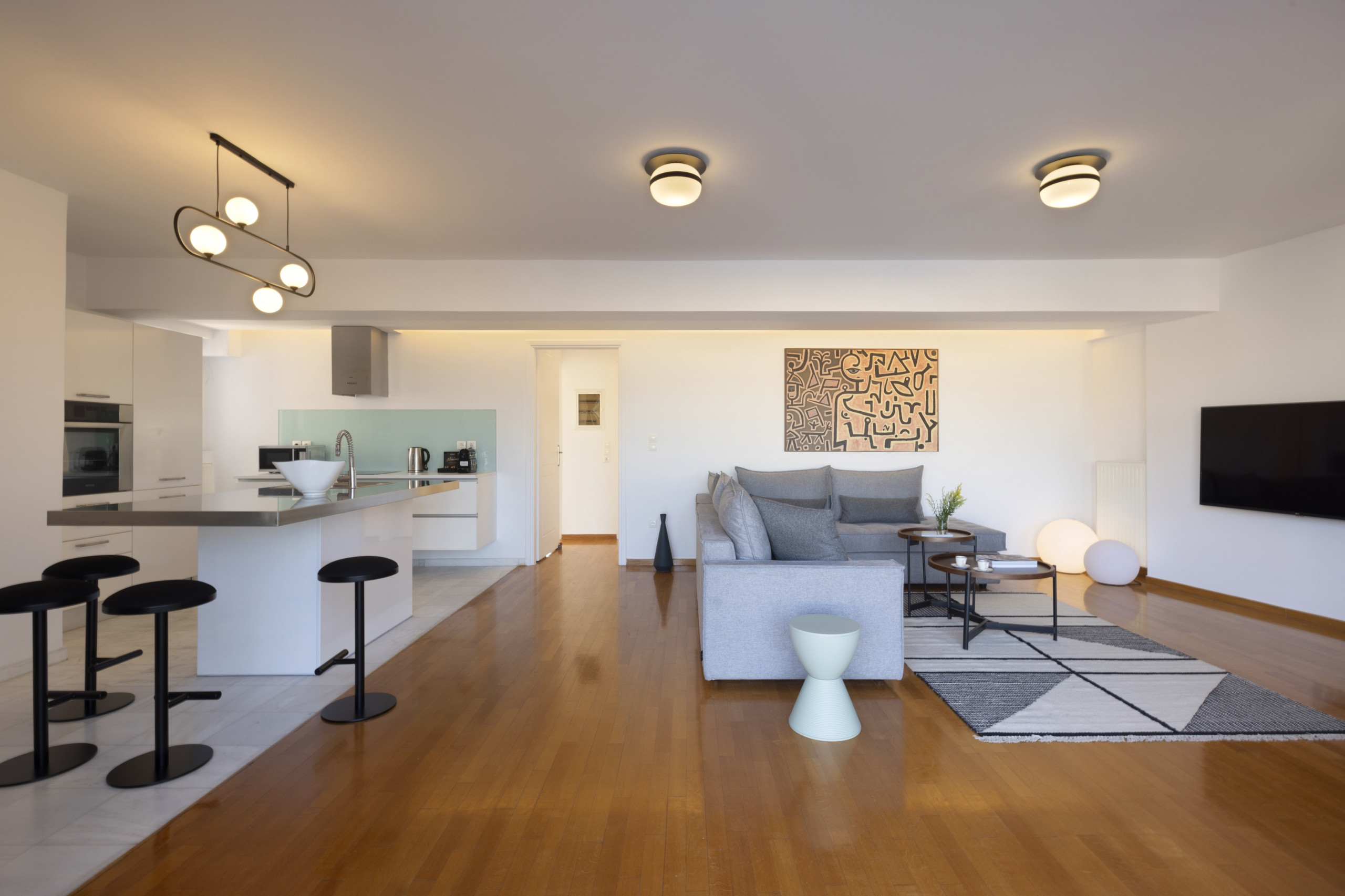 Villa Kyanos Akra Makrigianni: Luxury 3-Bedroom Apartment with Rooftop BBQ and Acropolis Views, Athens