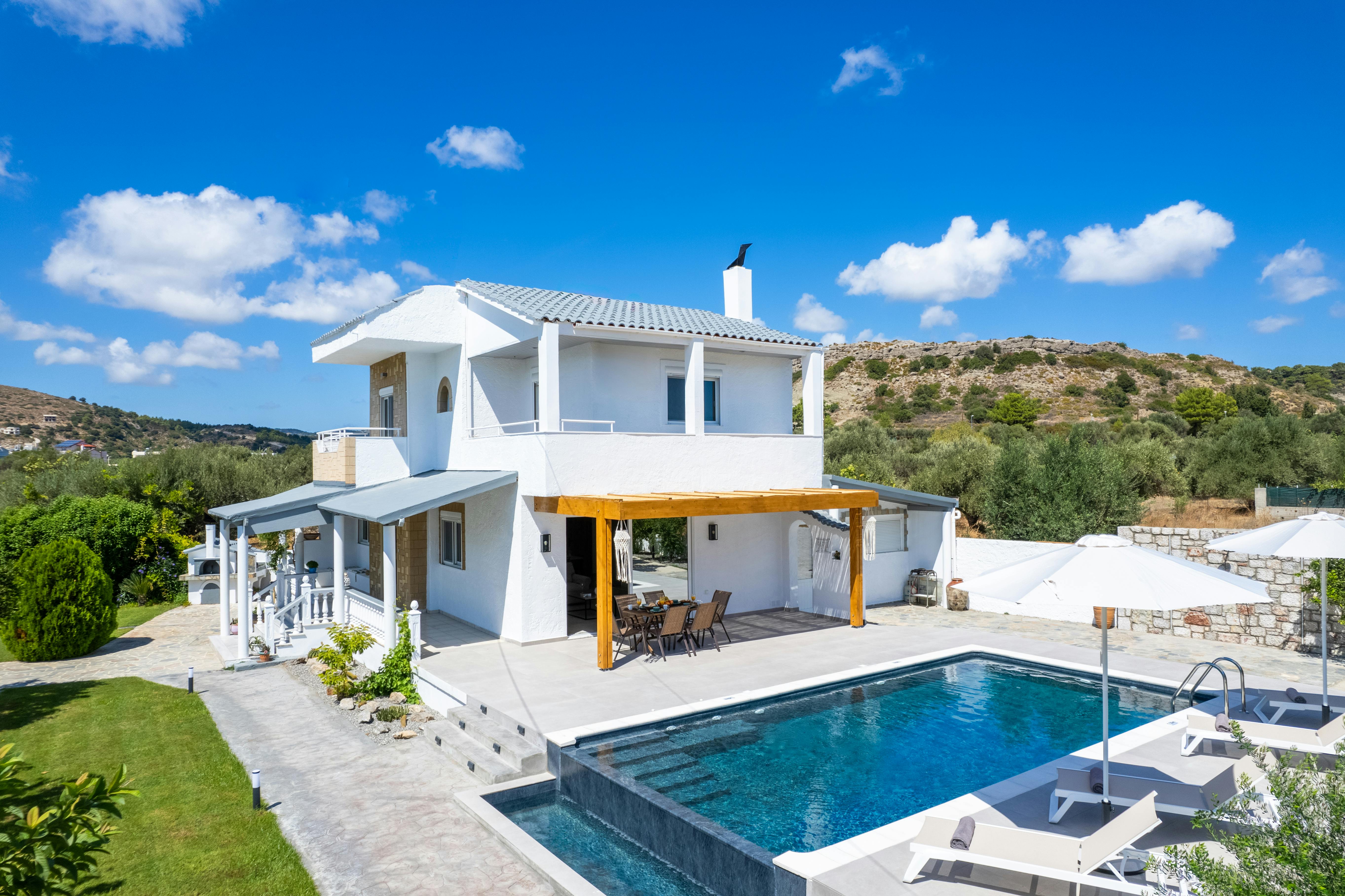 Villa Kyanos Akti Faliraki: Luxury 3-Bedroom Villa with Private Pool and Sea Views, Faliraki
