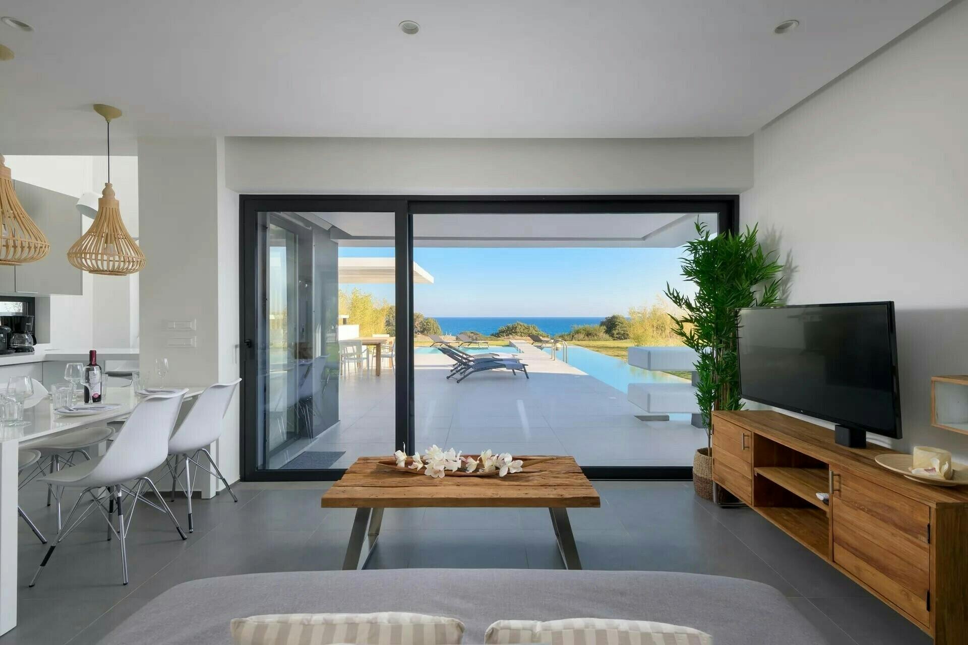 Villa Kyanos Akti Kiotari: Luxury 3-Bedroom Villa with Private Pool and Sea Views, Kiotari Rhodes