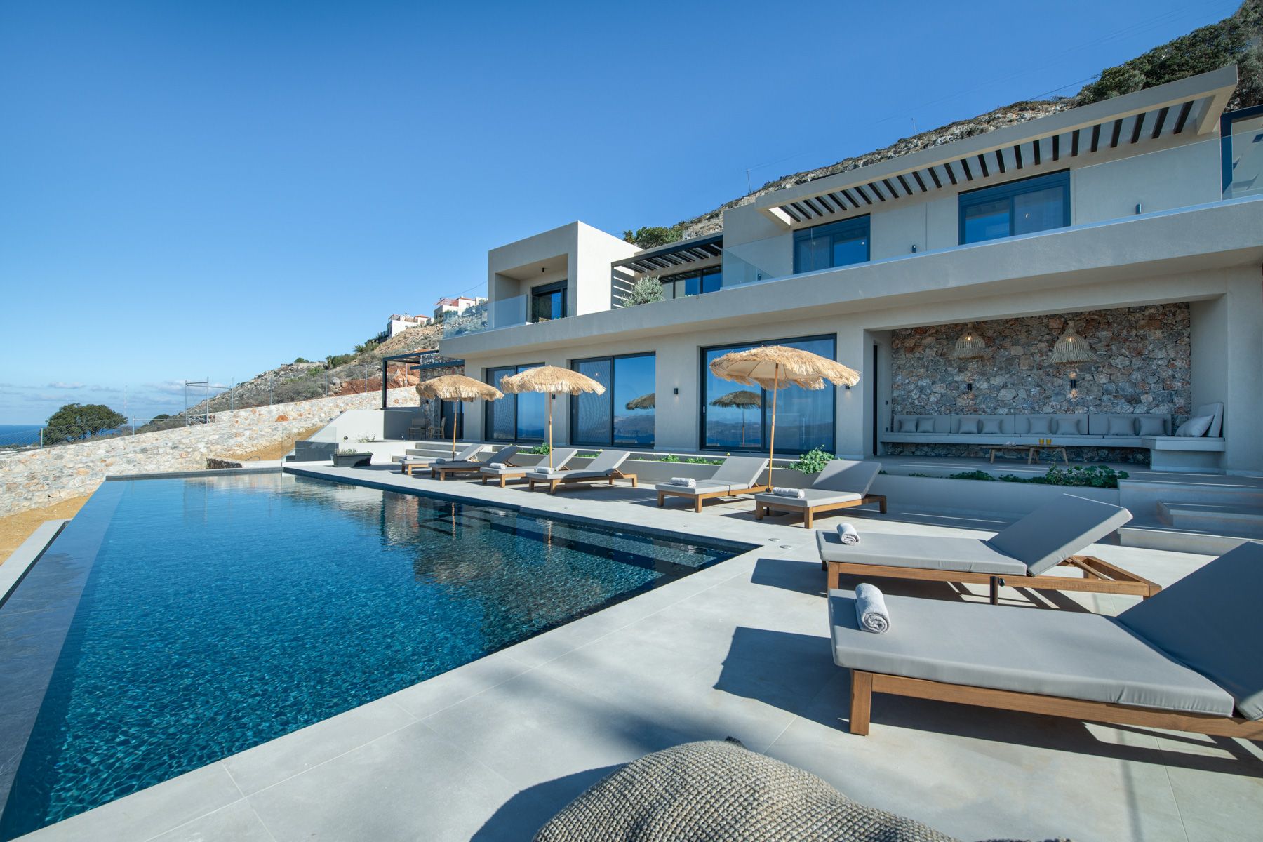 Villa Kyanos Almyrida Kalyves: 4 Bedroom Sea View Villa with Heated Pool and Spa in Kalyves