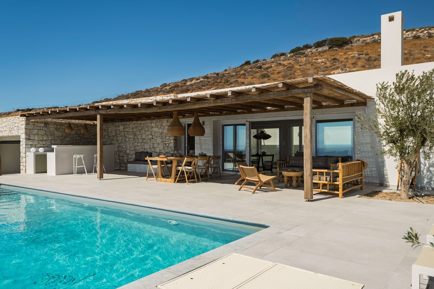 Villa Kyanos Chora Naxos: 3-Bedroom Sea View Villa with Private Pool and Spa in Naxos,