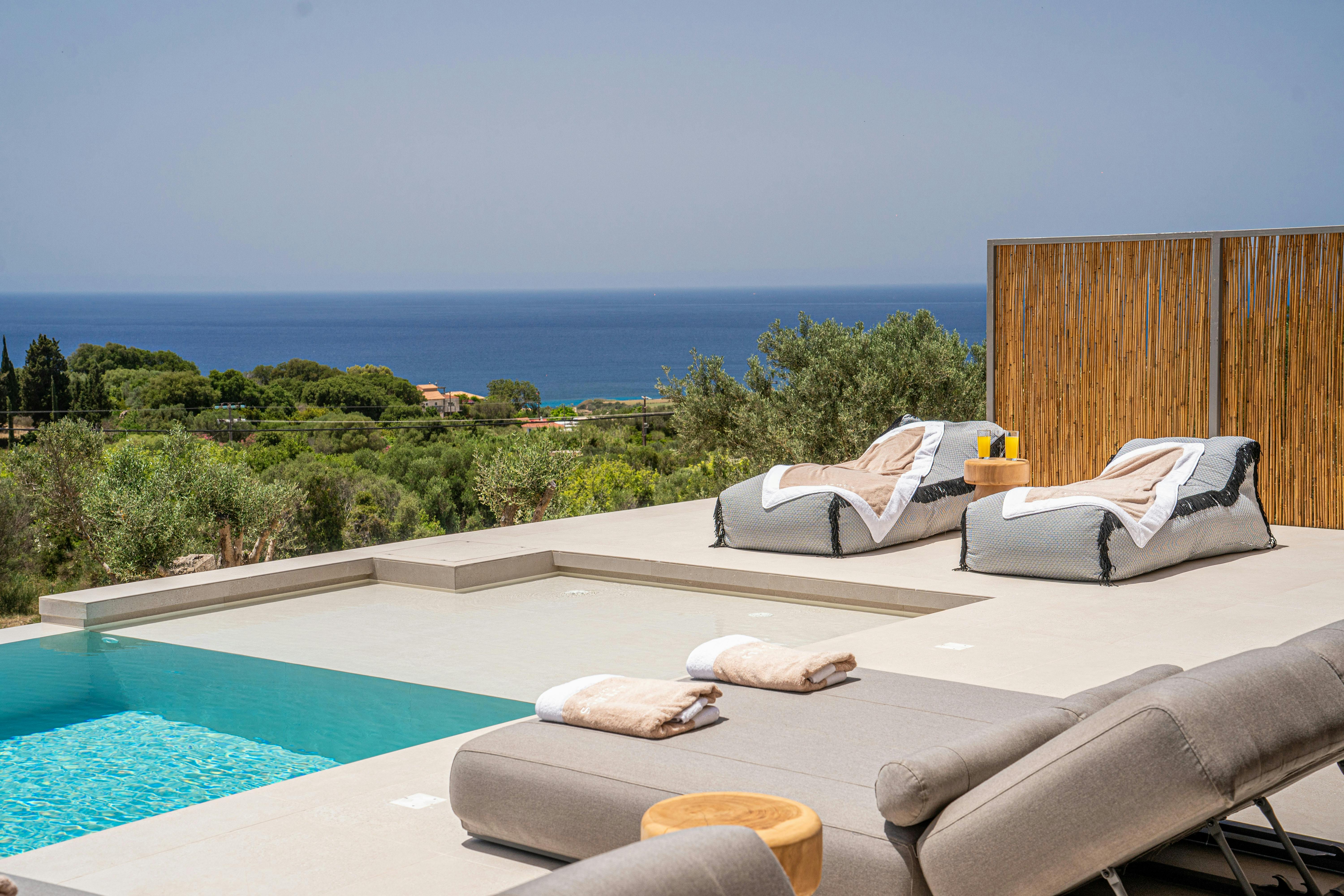 Villa Kyanos Exandra Argostoli: Luxury 3-Bedroom Villa with Pool and Sea Views, Argostoli, Kefallonia