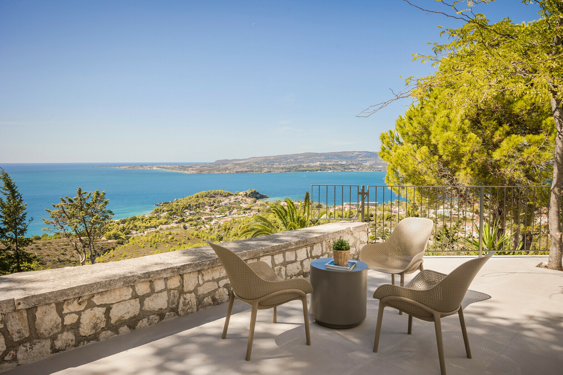 Villa Kyanos Exoghi Argostoli: Luxury 2-Bedroom Villa with Sea Views and Private Parking, Argostoli