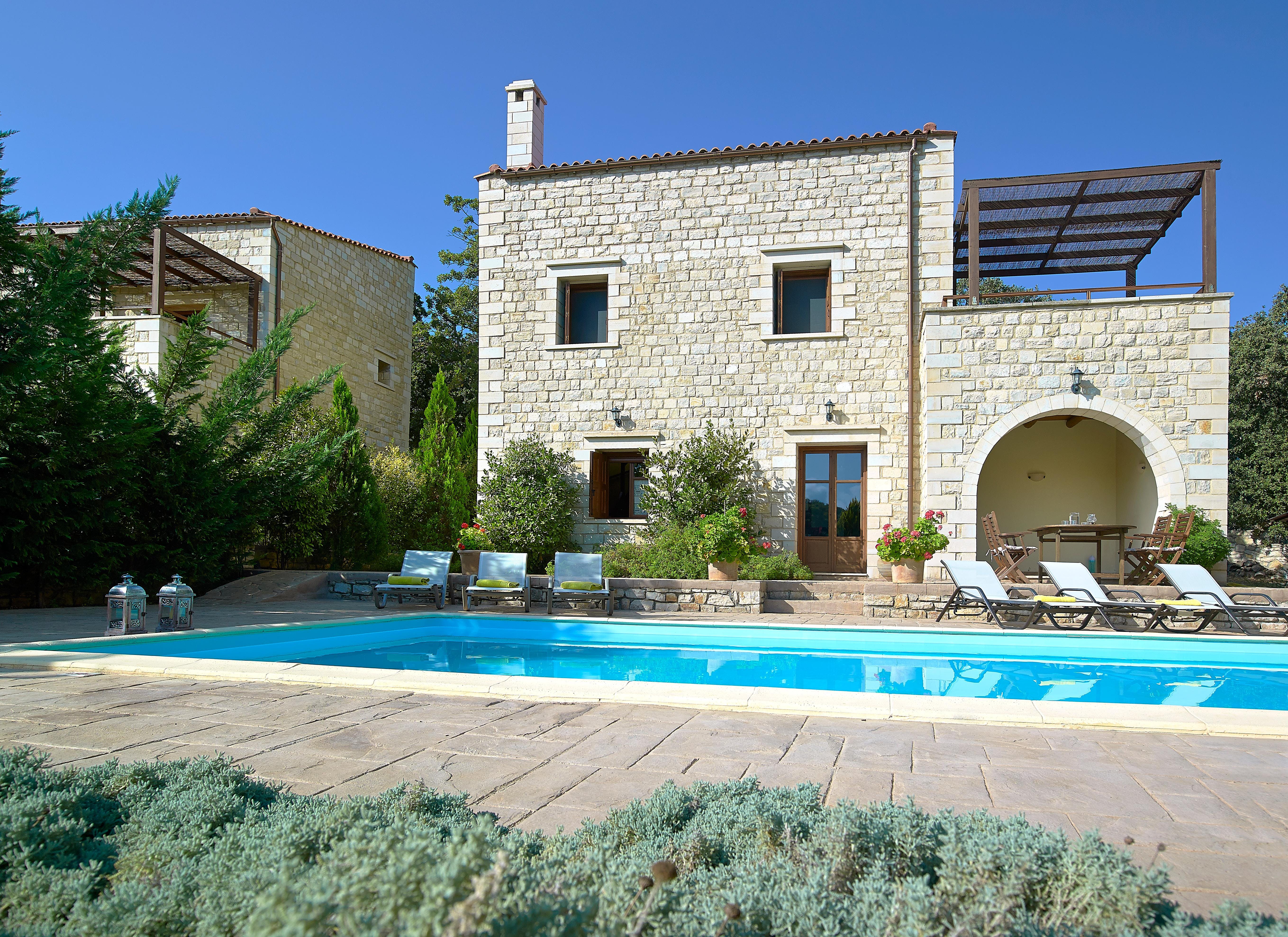 Villa Kyanos Peribolos Prines Rethymnon: Luxury 3-Bedroom Villa with Private Pool and Sea View, Rethymnon Crete