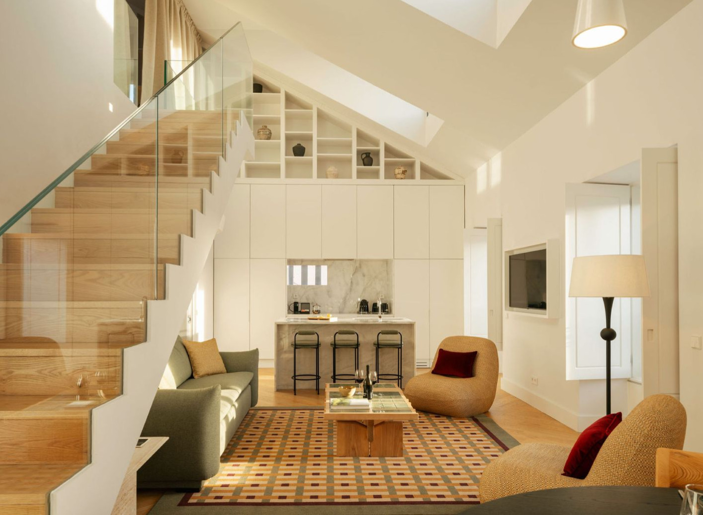 Villa Levante Alfama Lisboa: Luxury 3-Bedroom Apartment with Spa and Air-Con, Baixa Lisbon